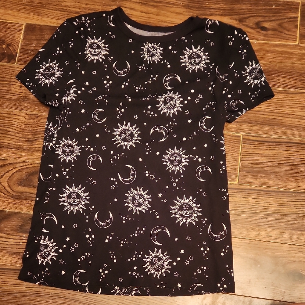 No Boundaries Black and White Celestial Short Sleeve Tee
